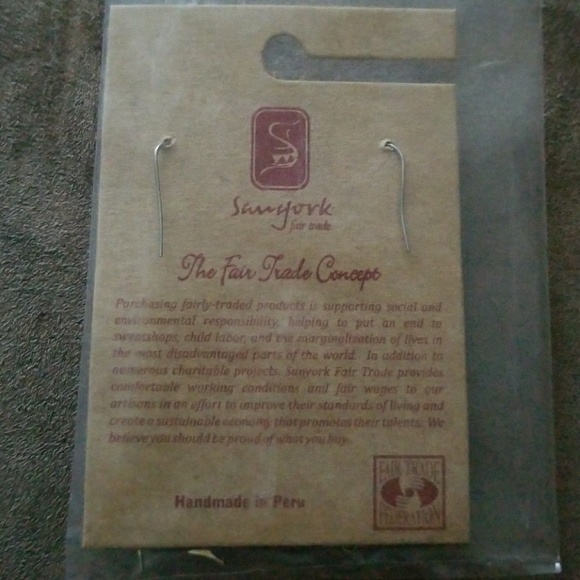 Alpaca Silver Jewelry Orange Dangle Earrings - Picture 2 of 2